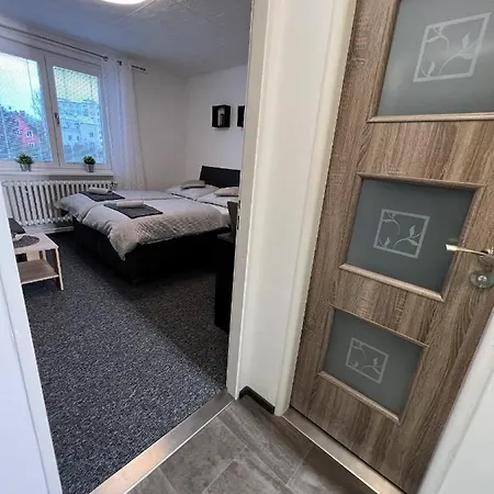 Apartmany Karlovy Vary Exterior photo